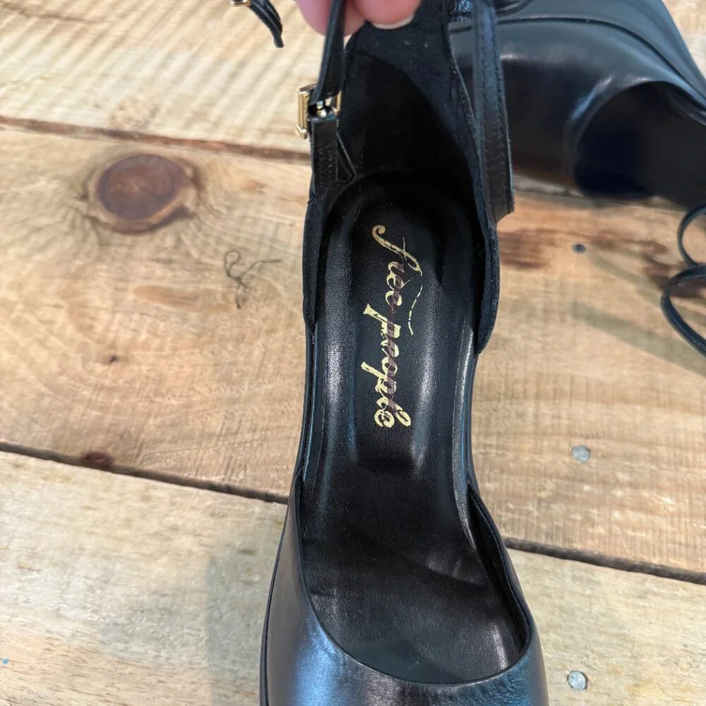 Free People Fp Collection - Brooke Buckle Mary Jane Platforms NEW Size 8.5